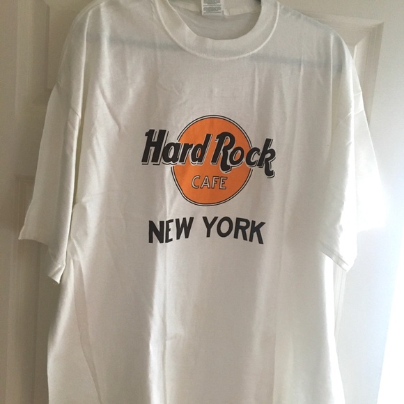 Other - NWOT Hard Rock Cafe New York t shirt